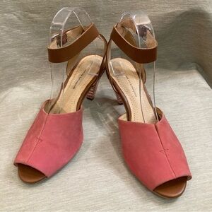 PILCRO & THE LETTERPRESS Sz 8 Anthropologie Suede Cap Lucite Stripe Heel Sandals